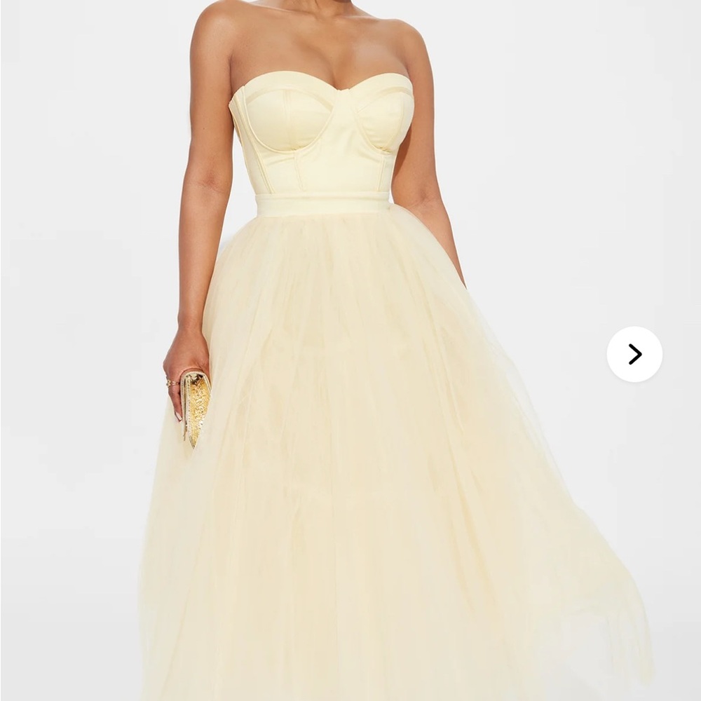 Elegant Light  Yellow Strapless Dress